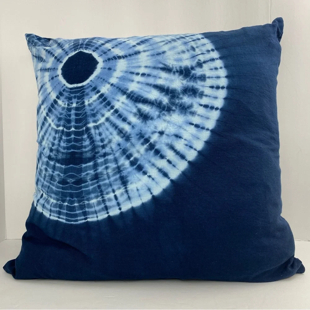 Lauren Ralph Lauren Indigo Blue Gavin Tie Dye Decorative Square Throw Pillow